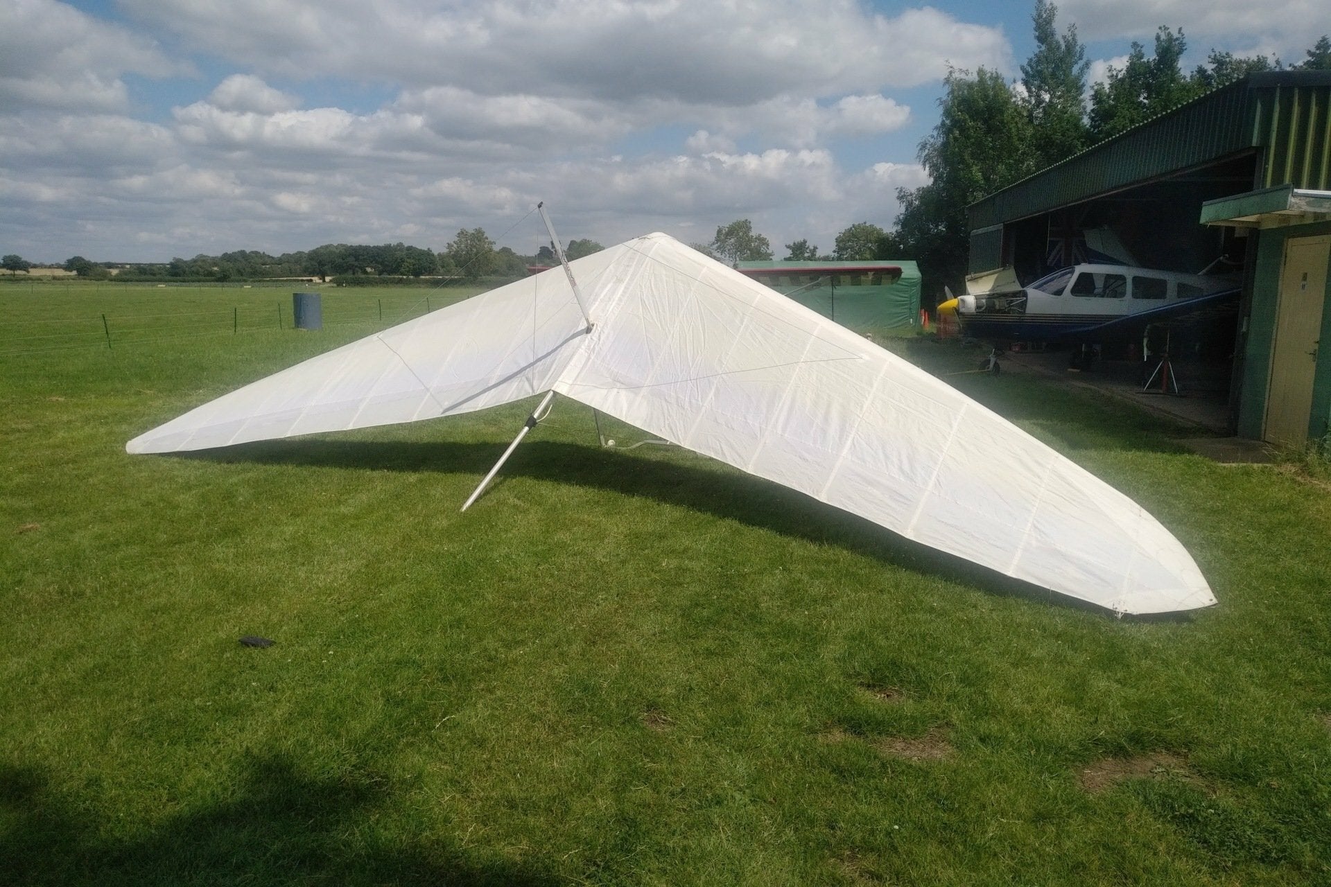 Wills Wing U2 145
