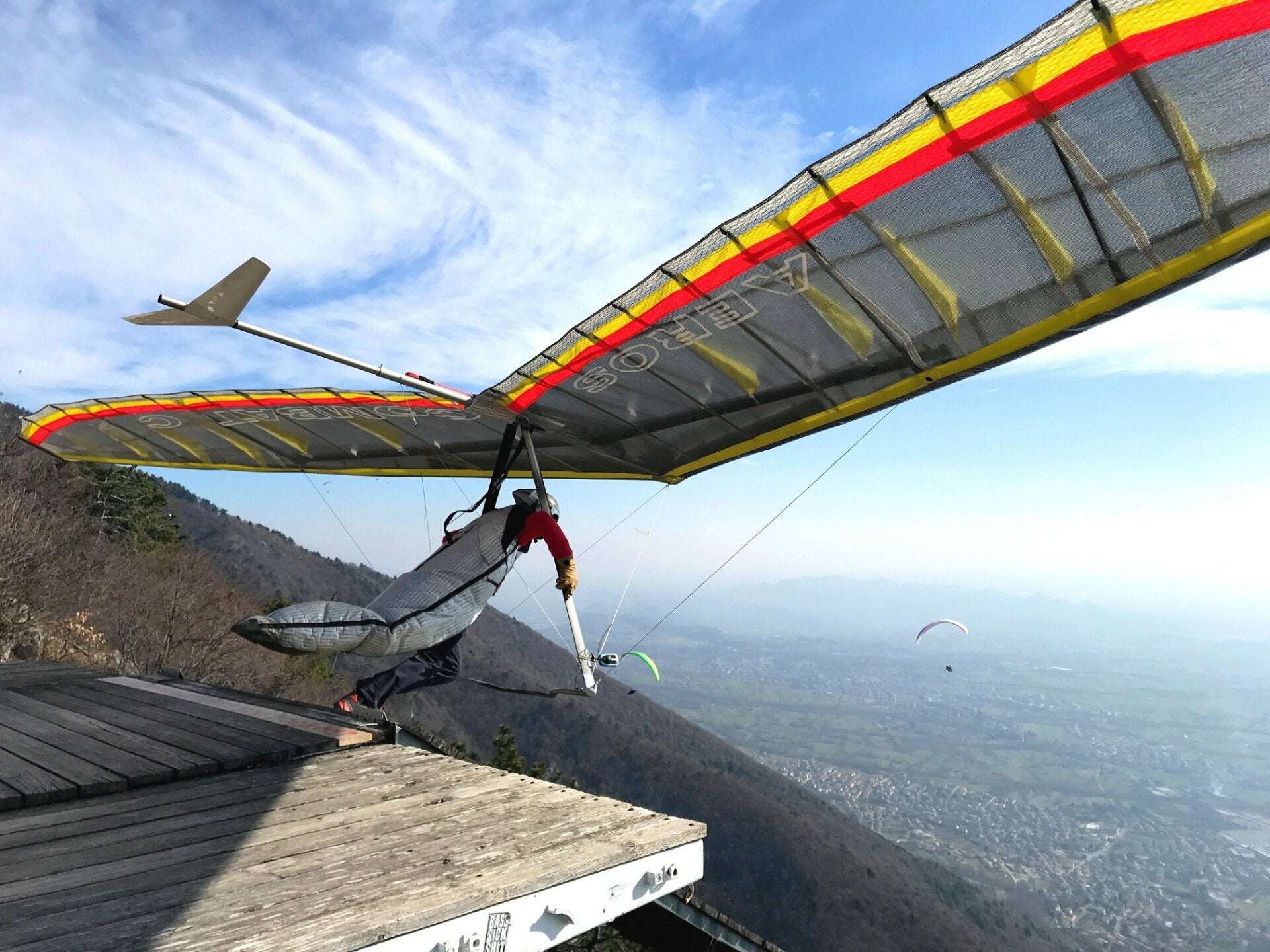 Aeros Combat C
