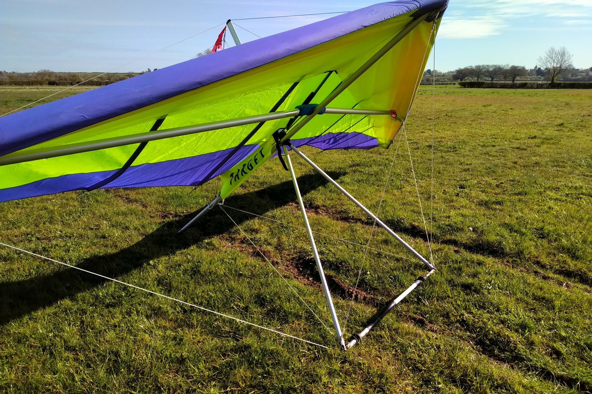 Aeros Target 13