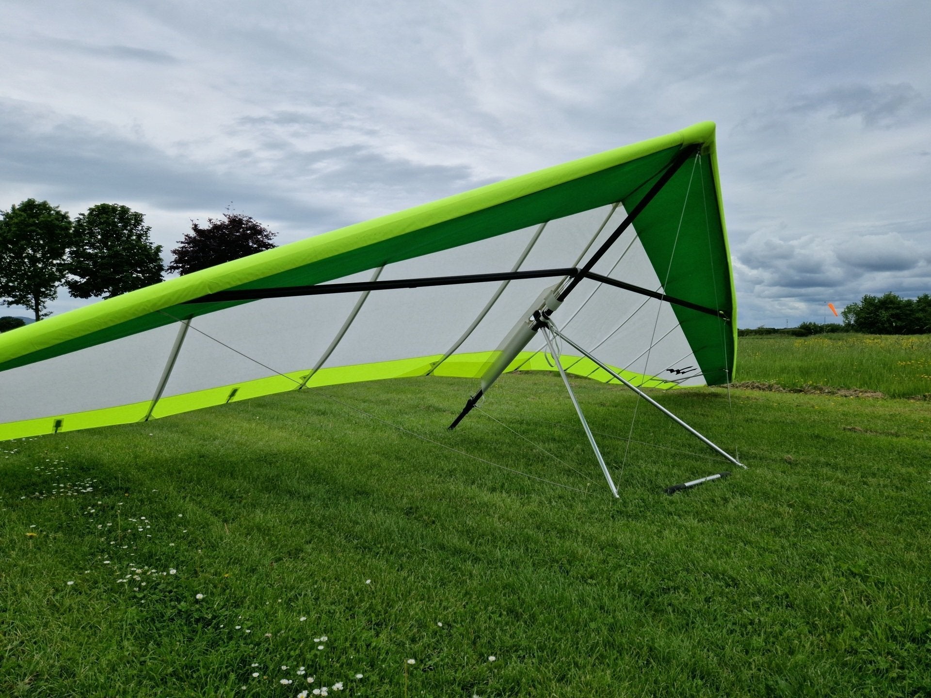 Ex-demo New Falcon 4 170
