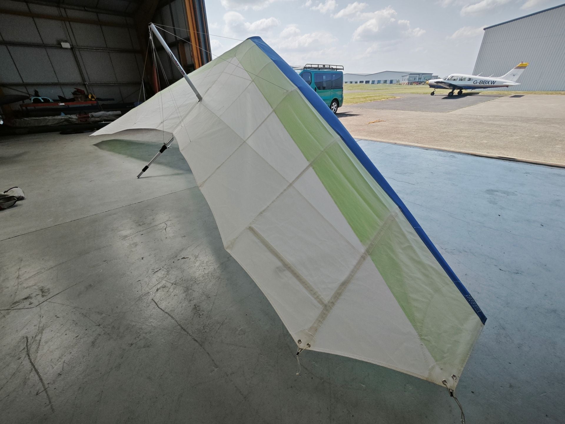 Wills Wing Falcon 3 170 - as NEW!